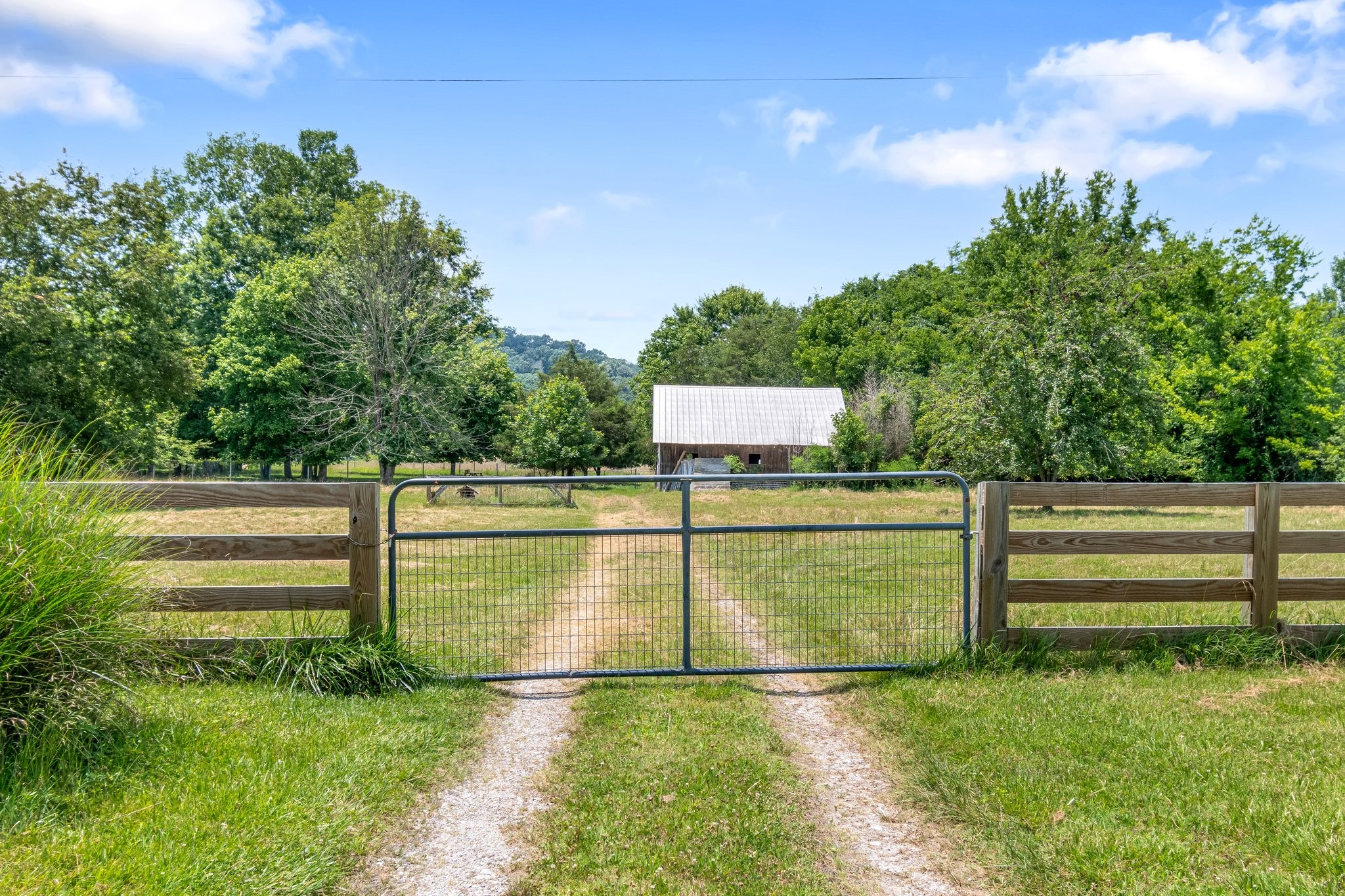 1586 Coleman Road Franklin, TN 37064 - Photo 42 of 73 a view of a tennis court