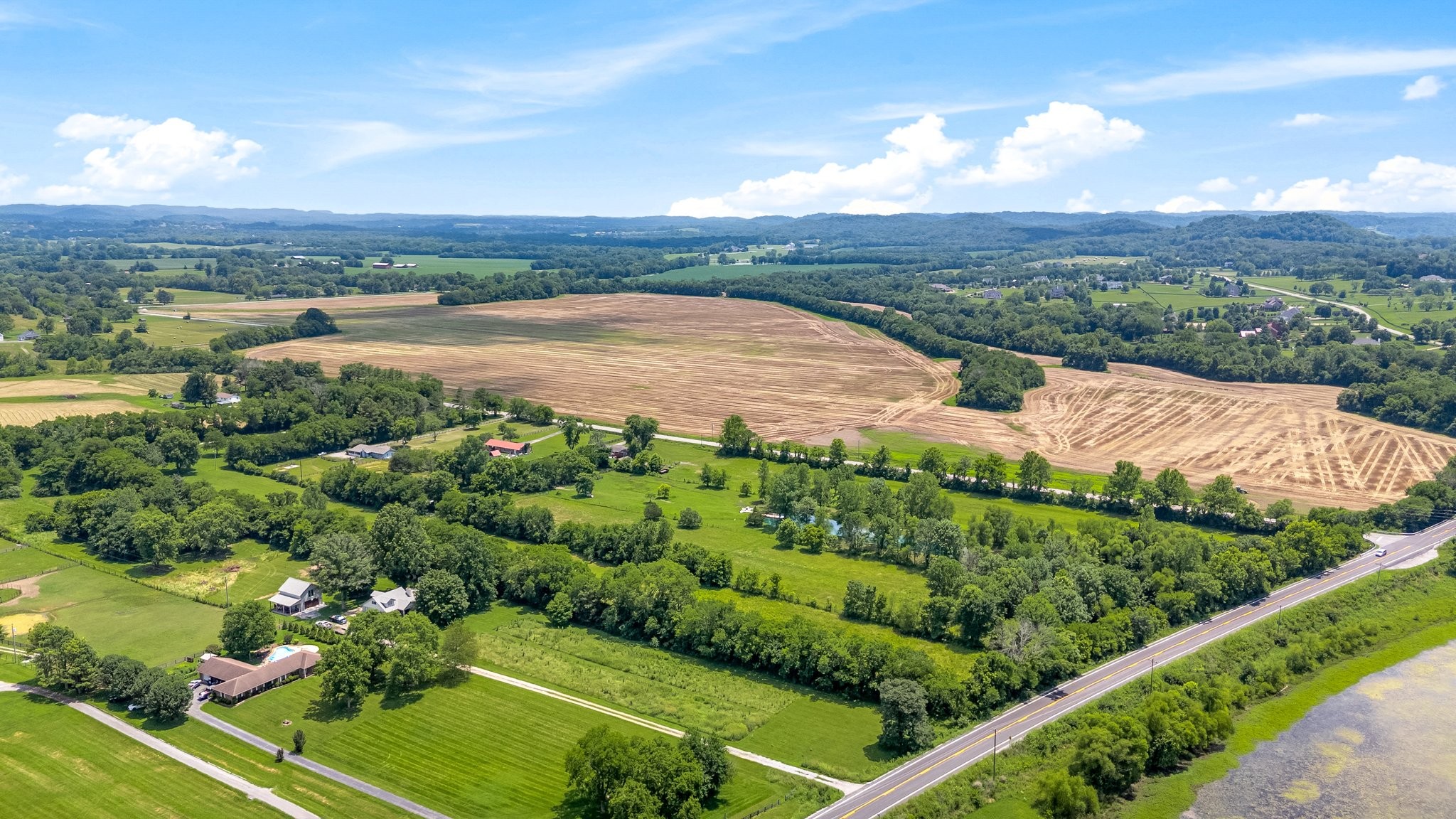 1586 Coleman Road Franklin, TN 37064 - Photo 50 of 73 a view of a city
