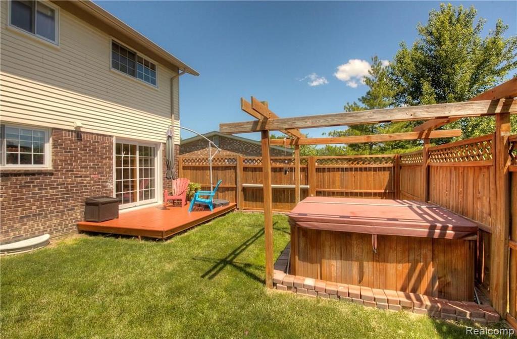 7398 Kingsbridge Road Canton, MI 48187 - Photo 44 of 47 Gallery Image 44