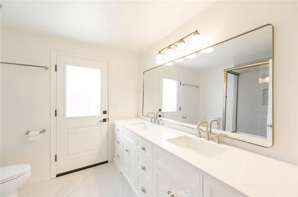 $4,900 | 18600 Celtic Street, Northridge, CA 91326