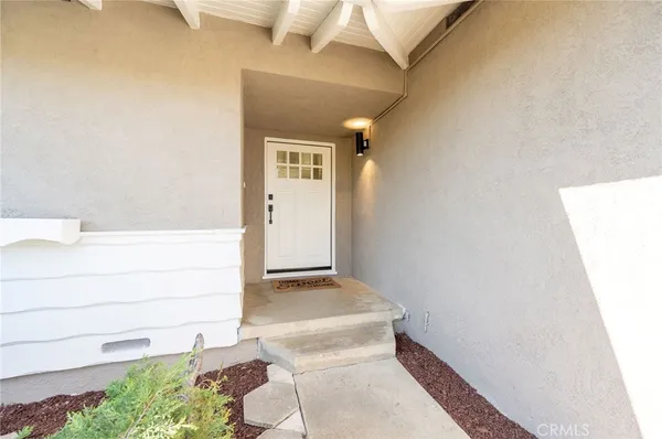 $4,900 | 18600 Celtic Street, Northridge, CA 91326