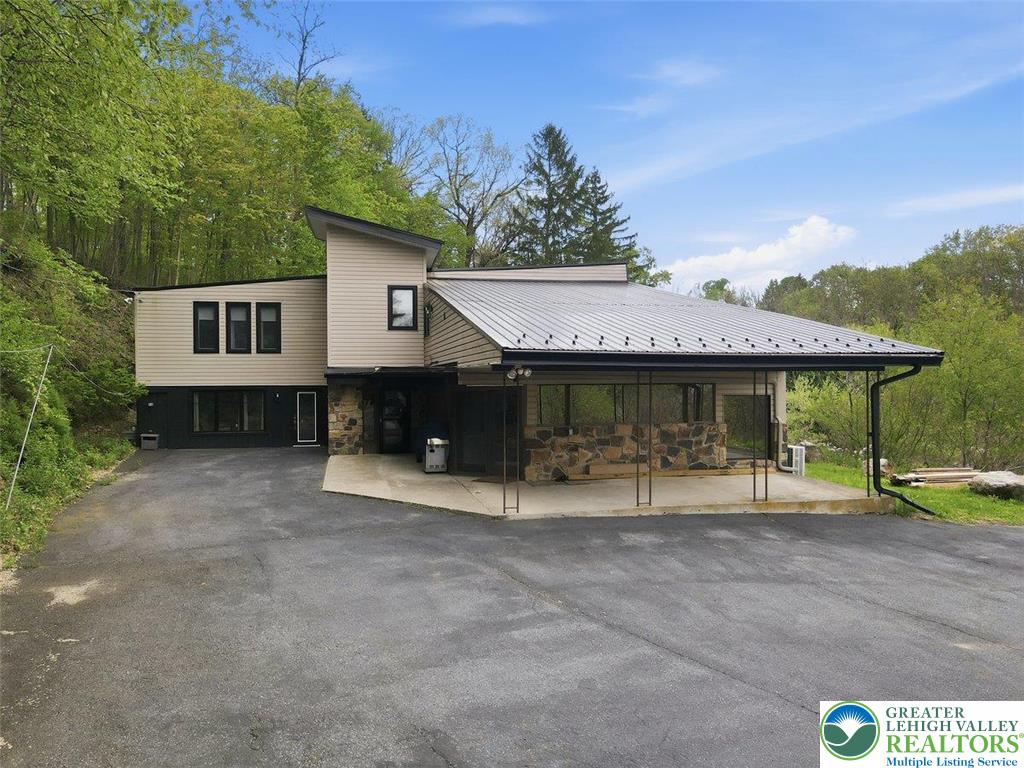 2288 Mulberry Road Fogelsville, PA 18051 - Photo 1 of 35 Gallery Image 1