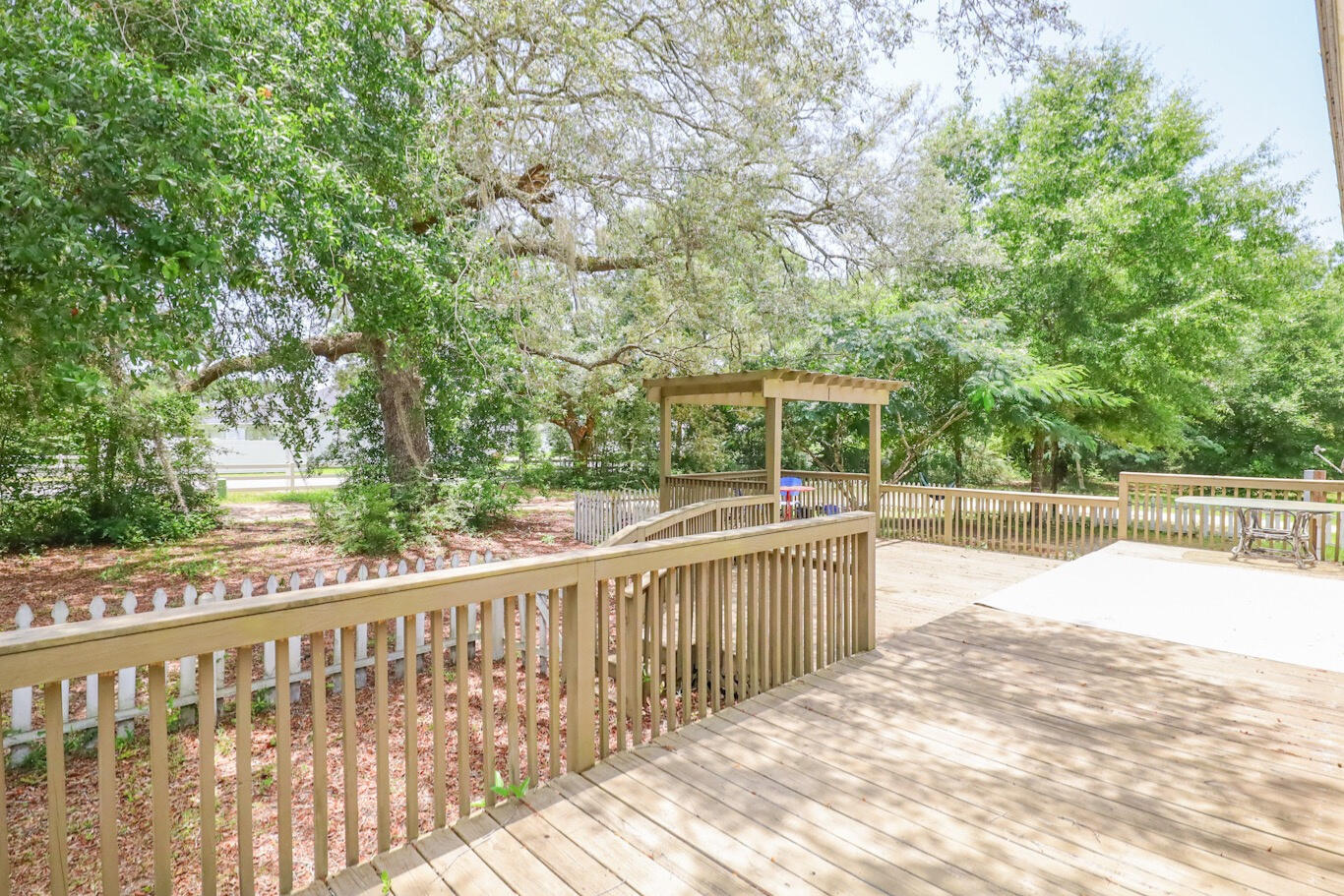 147 Caswell Branch Road Freeport, FL 32439 - Photo 4 of 14 465147_68654ac958e7c4.37721969_full