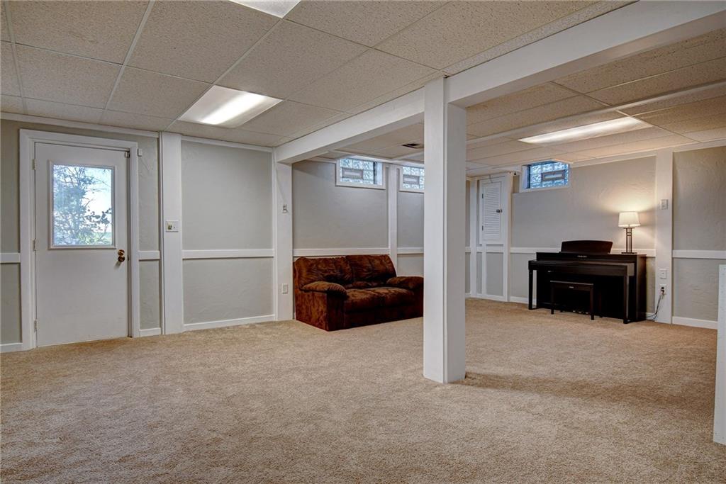 116 Hidden Valley Road Monroeville, PA 15146 - Photo 22 of 25 Gallery Image 22