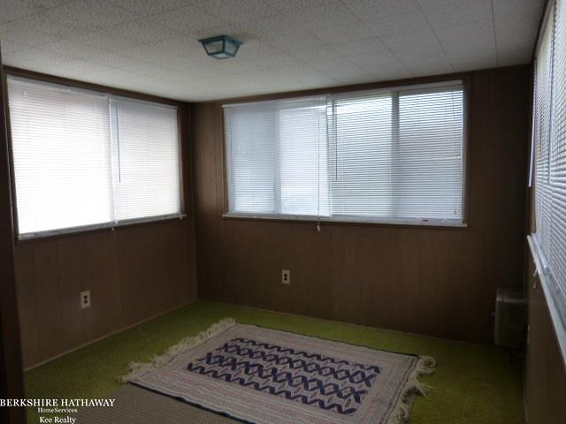 15052 Charles R Avenue Eastpointe, MI 48021 - Photo 8 of 13