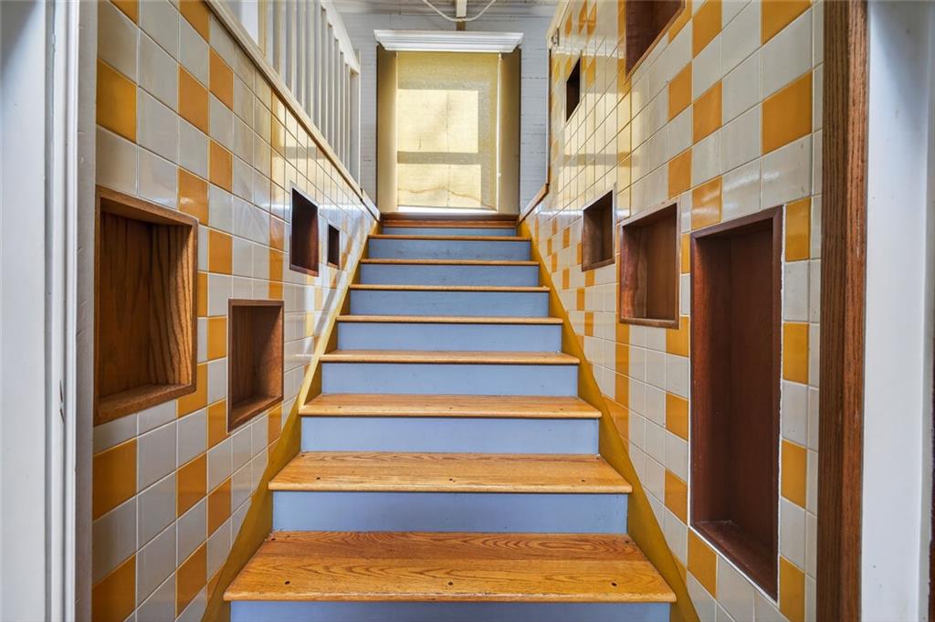 304 South Cherokee Road Social Circle, GA 30025 - Photo 15 of 40