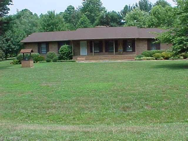 3906 Tanglebrook Road High Point, NC 27265 - Photo 1 of 1 Exterior Front.