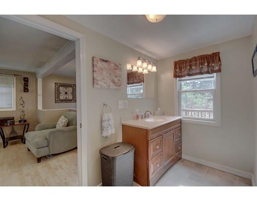 488 Mashapaug Road Holland, MA 01521 - Photo 18 of 21 Gallery Image 18