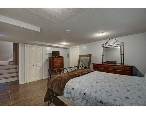 488 Mashapaug Road Holland, MA 01521 - Photo 20 of 21 Gallery Image 20