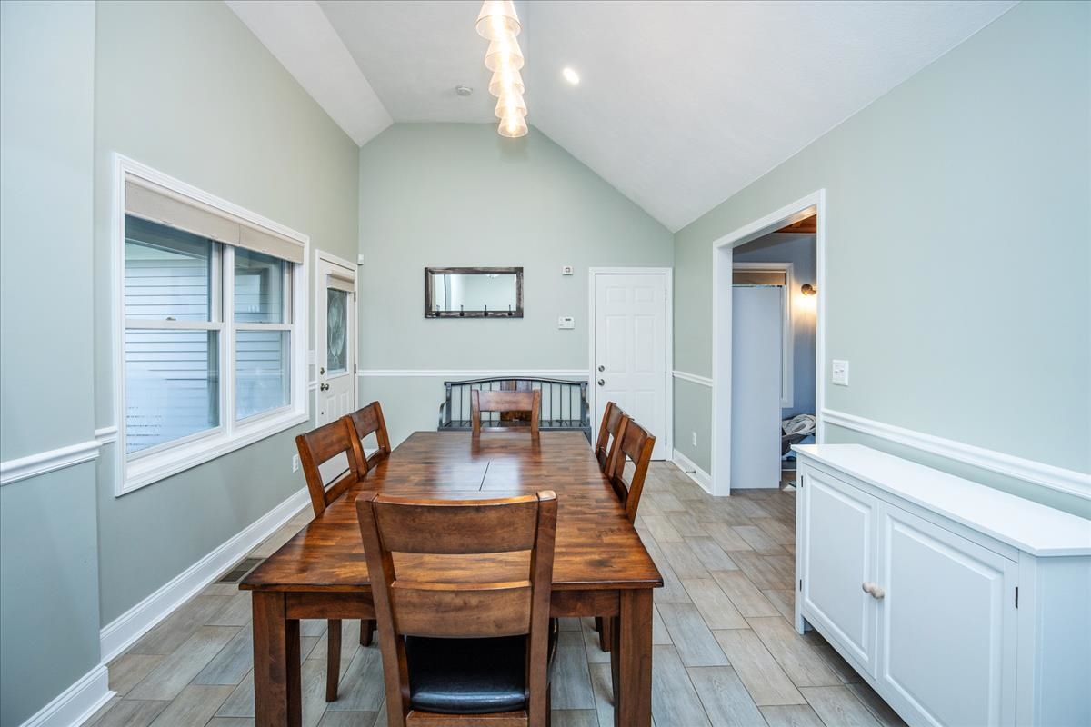123 Pinecrest Road Litchfield, NH 03052 - Photo 7 of 33