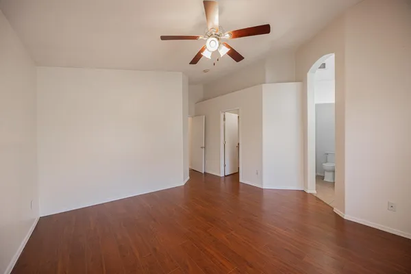 $2,295 | 601 South Silverbrush Drive, Chandler, AZ 85226