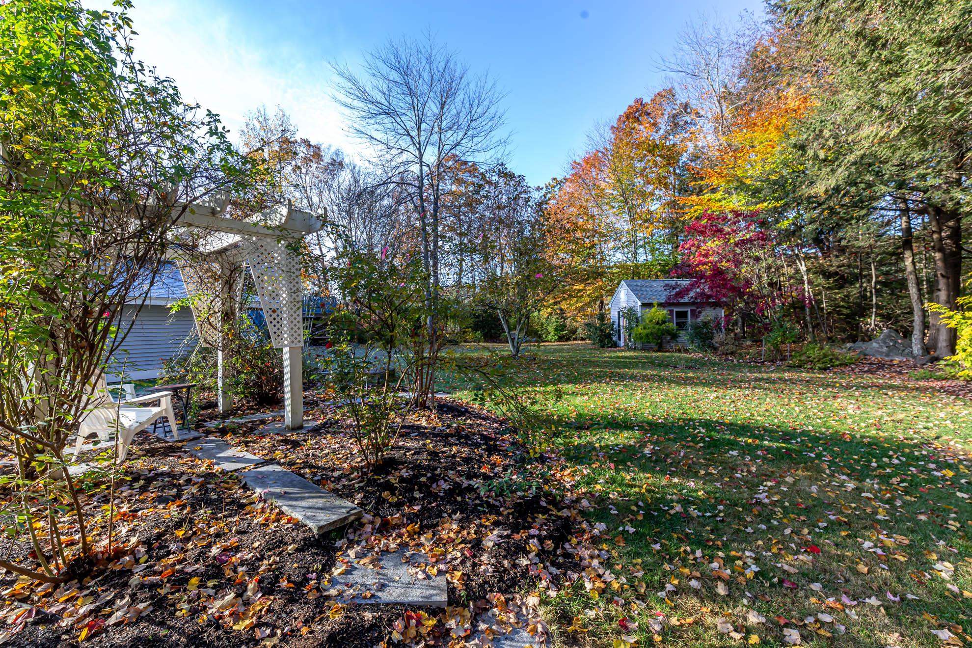 25 Tanager Road Goffstown, NH 03045 - Photo 31 of 40