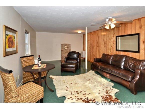 540 Robin Hood Road Brevard, NC 28712 - Photo 15 of 23 Gallery Image 15