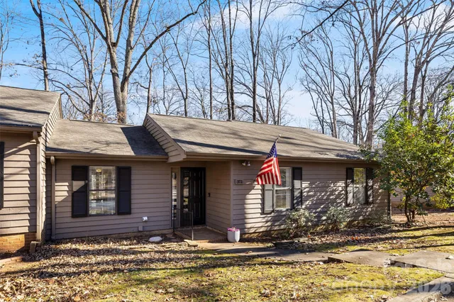 $250,000 | 372 Tall Oaks Trail, Fort Mill, SC 29715