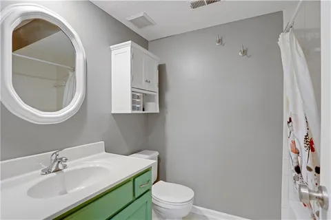 $200,000 | 13825 West 58th Terrace, Unit 6, Shawnee, KS 66216