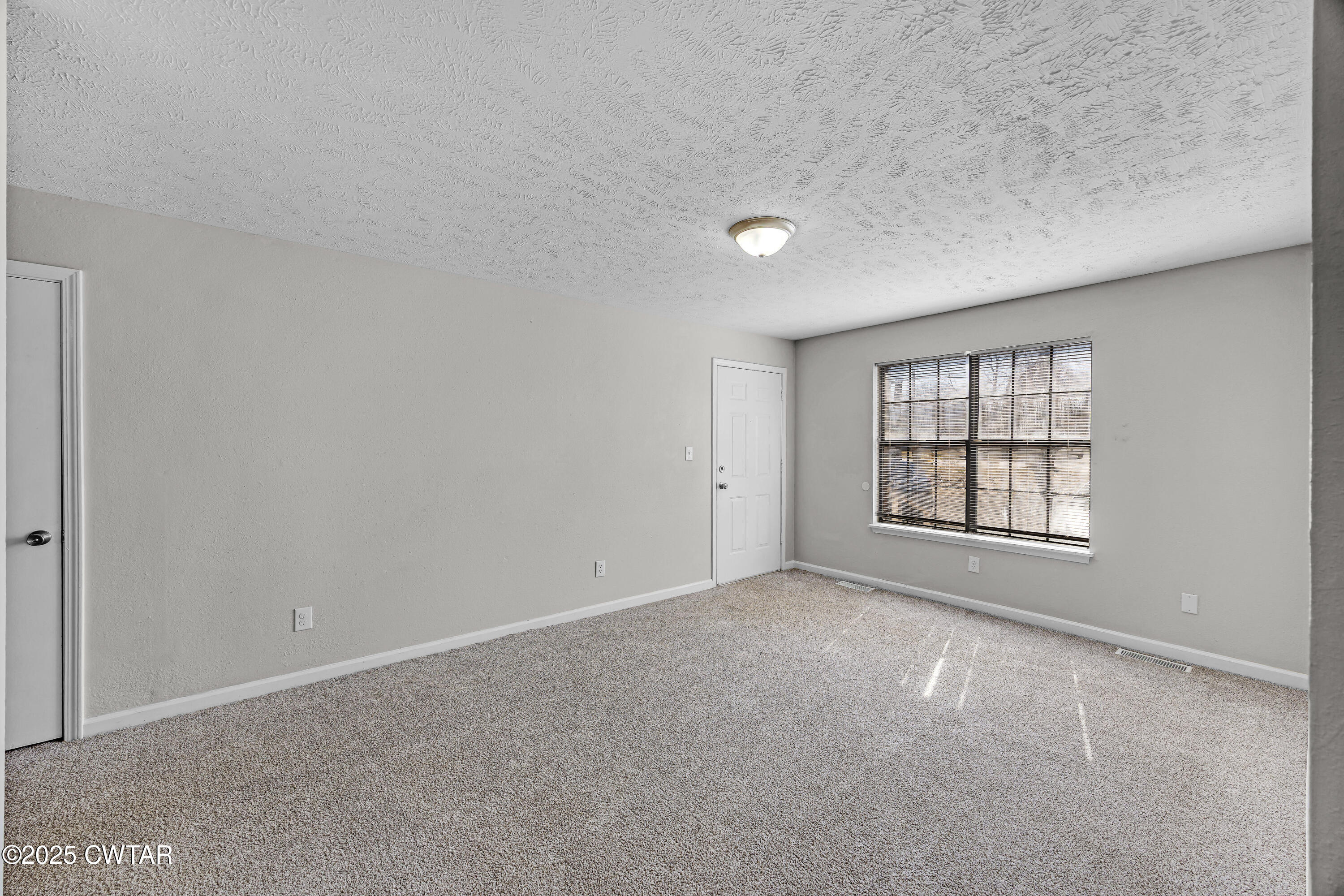 103 Harts Bridge Road West Jackson, TN 38301 - Photo 4 of 20 E02A4803