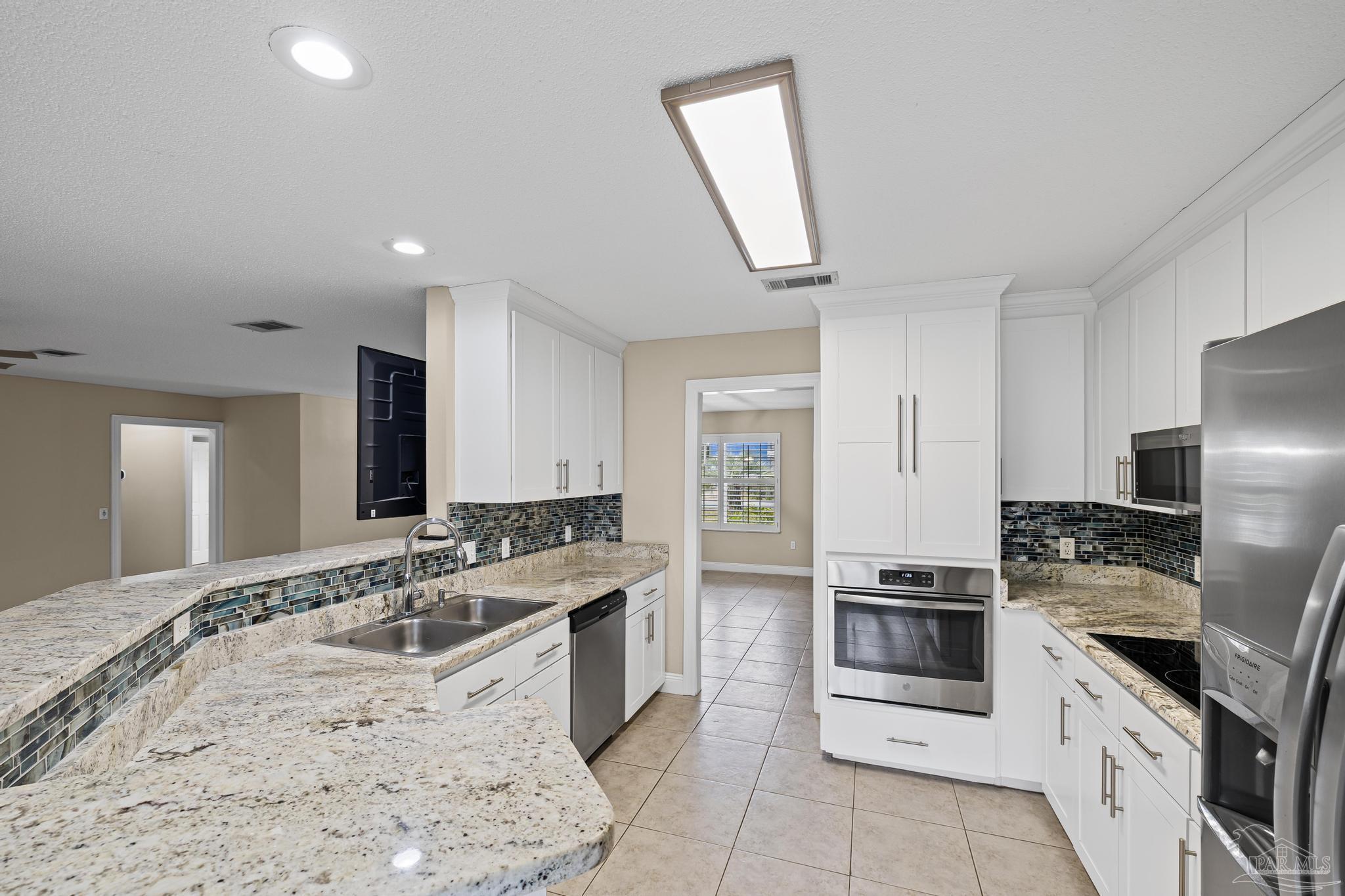 1788 Commander Harvey Lane Navarre, FL 32566 - Photo 20 of 58