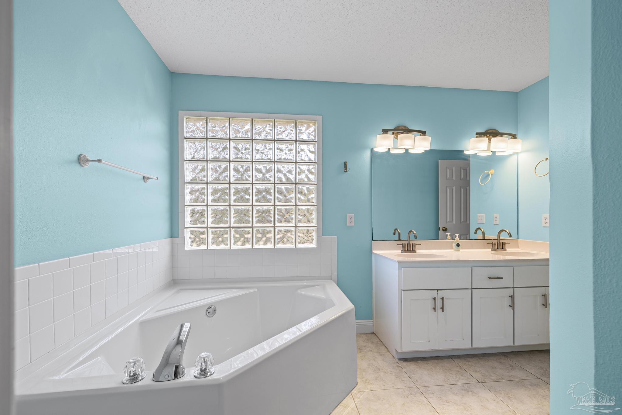 1788 Commander Harvey Lane Navarre, FL 32566 - Photo 43 of 58