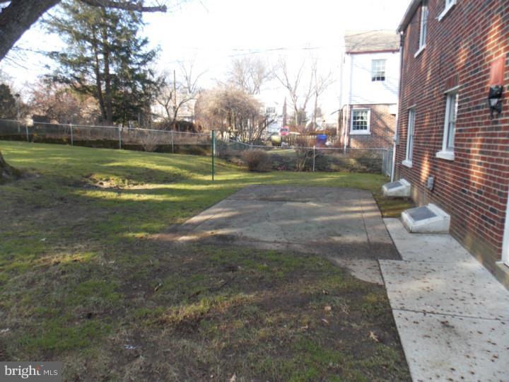 136 Johns Road Cheltenham, PA 19012 - Photo 20 of 20 Back Yard