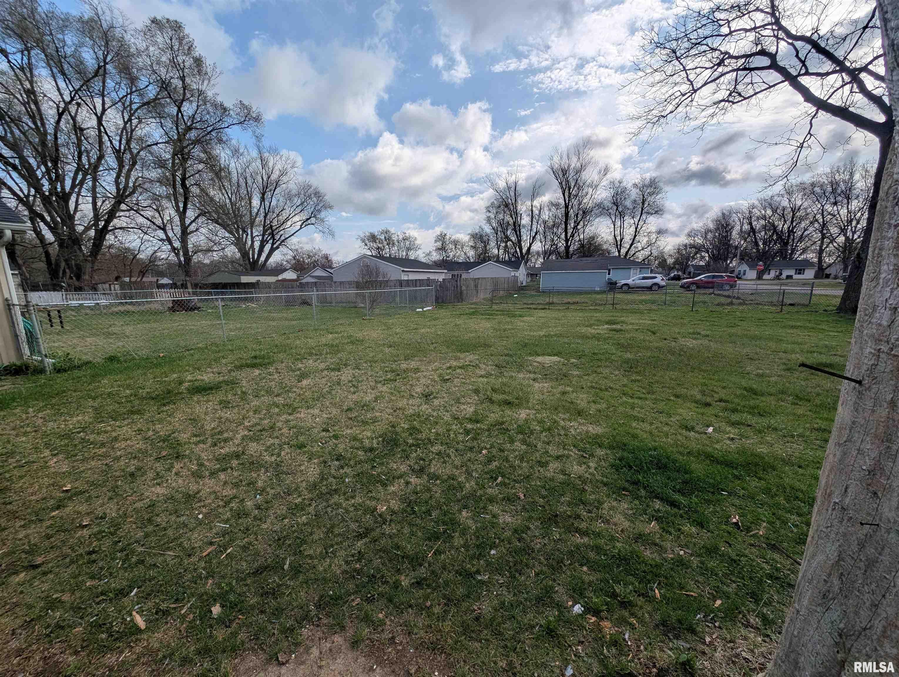 200 Connecticut Street Washington, IL 61571 - Photo 22 of 29 Gallery Image 22