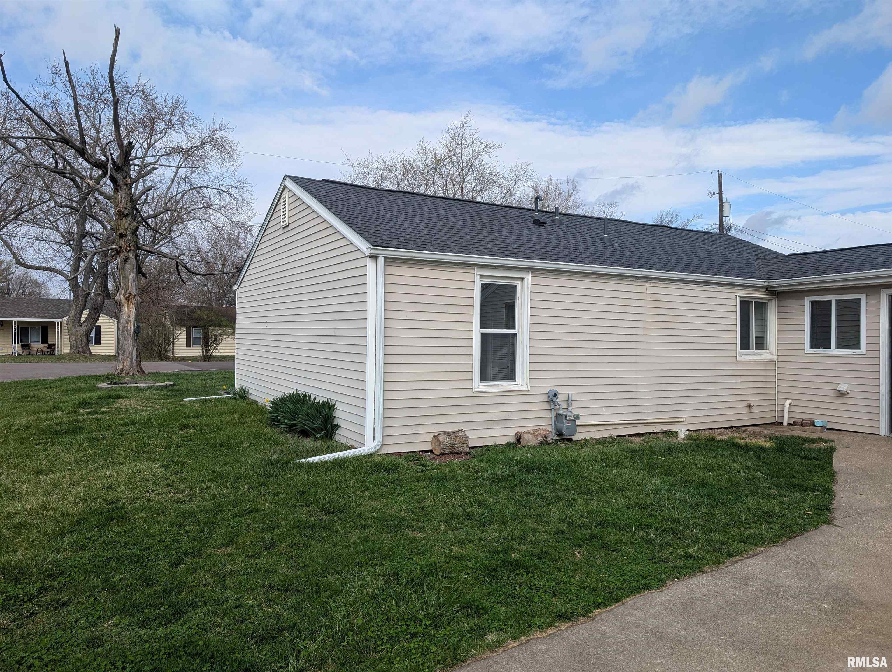 200 Connecticut Street Washington, IL 61571 - Photo 23 of 29 Gallery Image 23