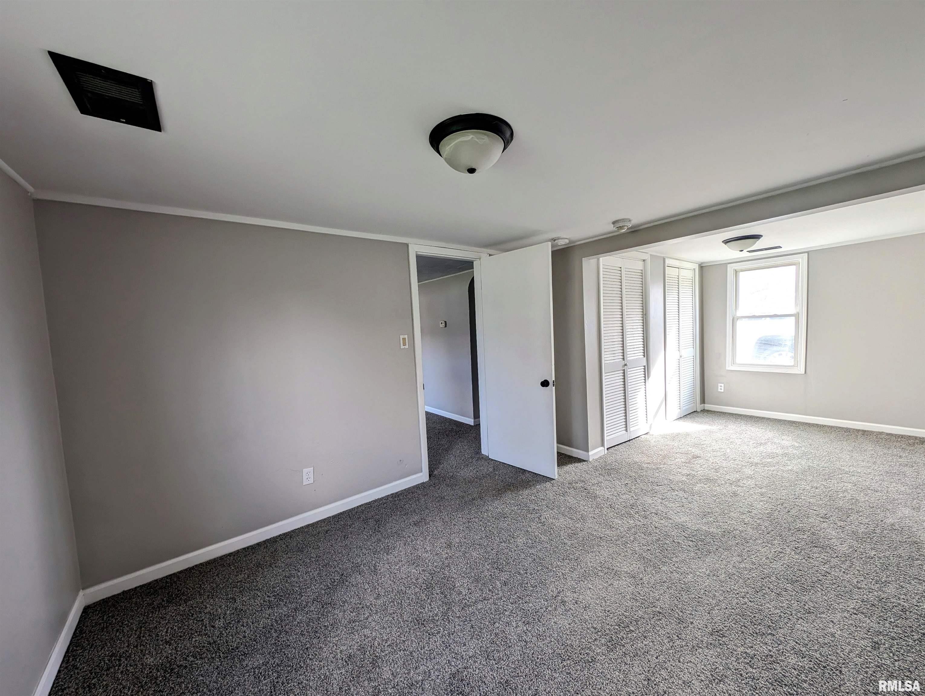 200 Connecticut Street Washington, IL 61571 - Photo 8 of 29 Gallery Image 8