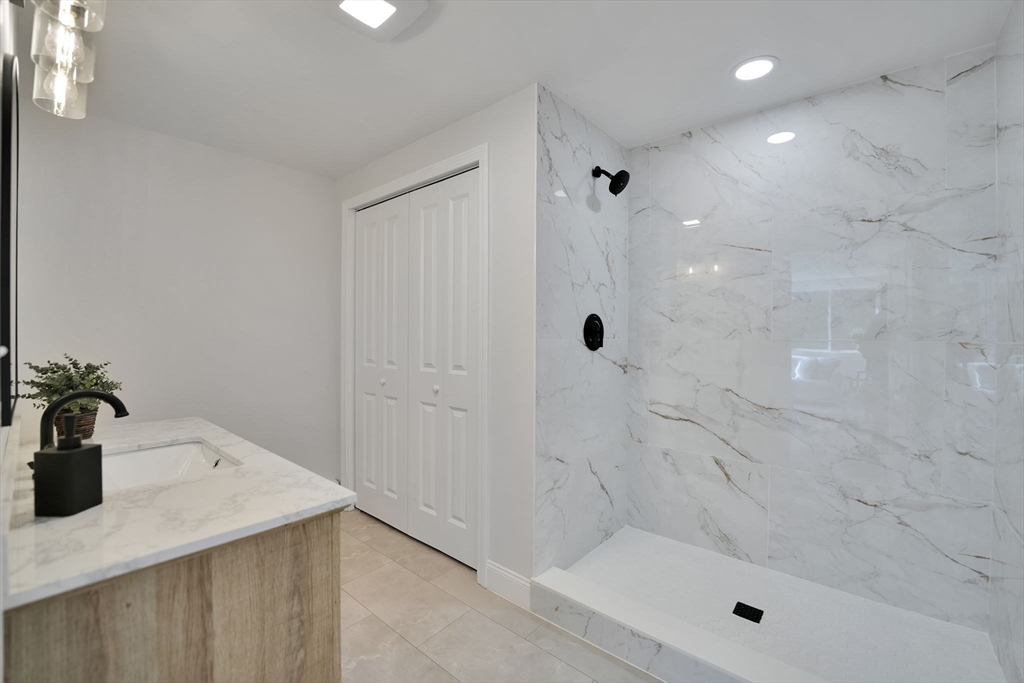 18 Brown Street Wareham, MA 02571 - Photo 13 of 36