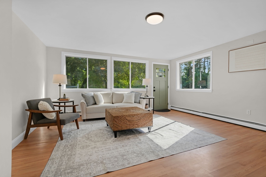 18 Brown Street Wareham, MA 02571 - Photo 3 of 36