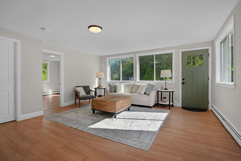 18 Brown Street Wareham, MA 02571 - Photo 4 of 36