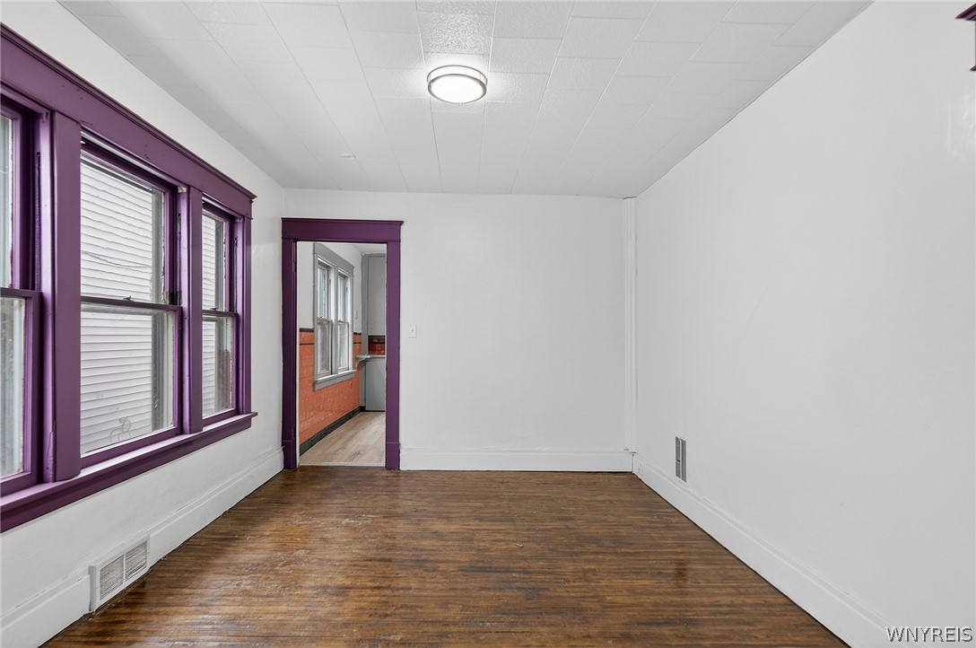 23 Humason Avenue Buffalo, NY 14211 - Photo 11 of 49