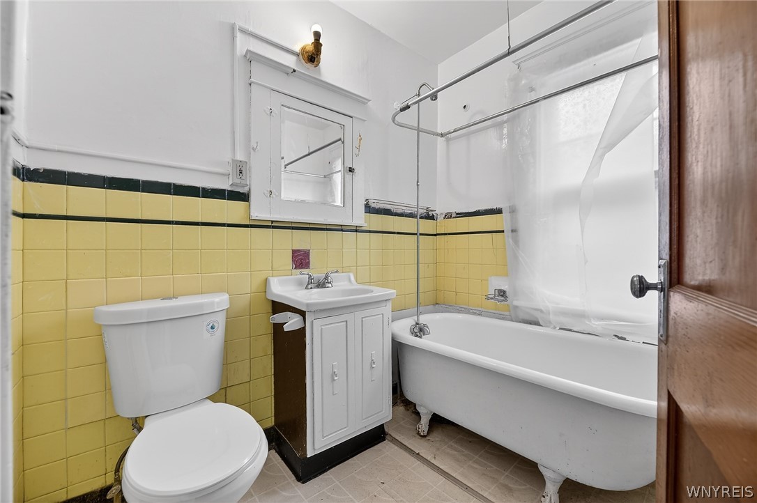 23 Humason Avenue Buffalo, NY 14211 - Photo 38 of 49