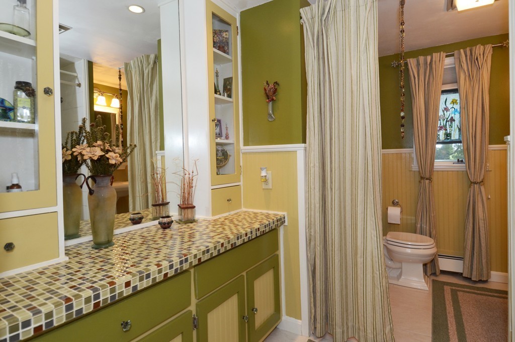 23 Belmont Road Wakefield, MA 01880 - Photo 13 of 30 Gallery Image 13