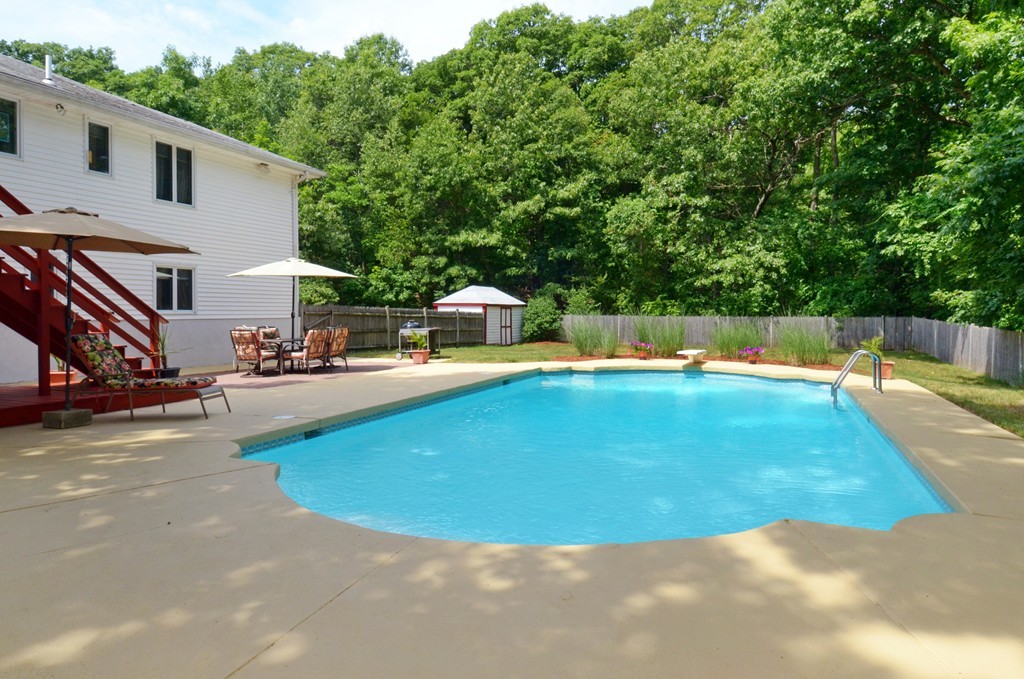 23 Belmont Road Wakefield, MA 01880 - Photo 28 of 30 Gallery Image 28