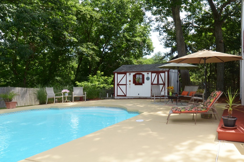 23 Belmont Road Wakefield, MA 01880 - Photo 29 of 30 Gallery Image 29