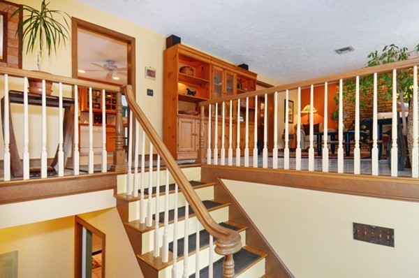23 Belmont Road Wakefield, MA 01880 - Photo 3 of 30 Gallery Image 3