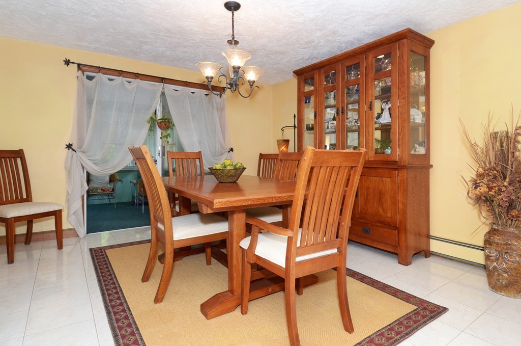 23 Belmont Road Wakefield, MA 01880 - Photo 8 of 30 Gallery Image 8