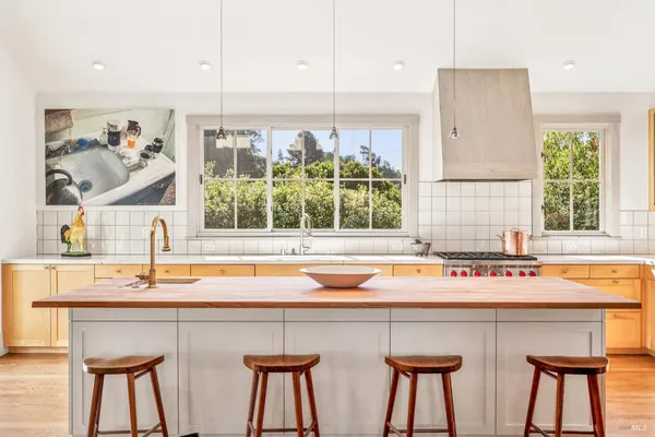 $2,995,000 | 512 Browning Court, Mill Valley, CA 94941