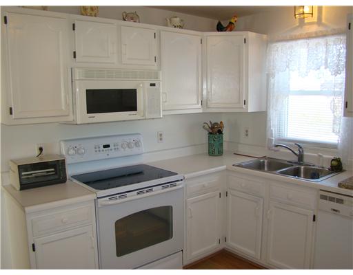 37 West View Road Middletown, RI 02842 - Photo 5 of 12 Kitchen. Good storage and work space