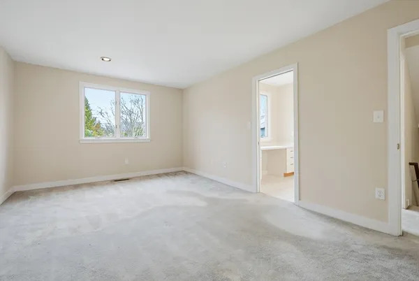 $375,000 | 38 Poppasquash Road, Unit 38, North Attleboro, MA 02760