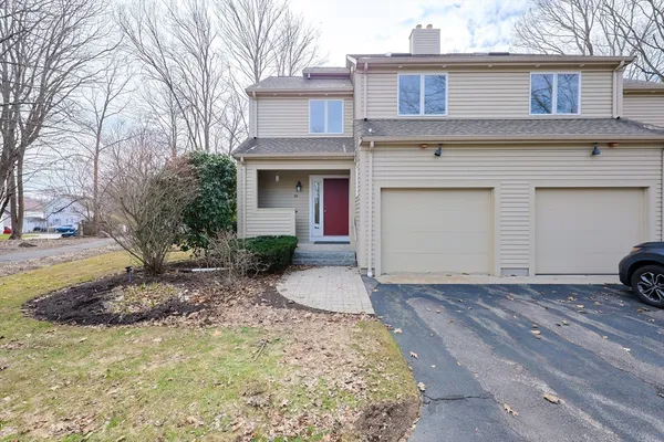 $375,000 | 38 Poppasquash Road, Unit 38, North Attleboro, MA 02760