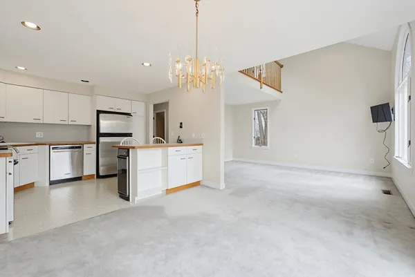 $375,000 | 38 Poppasquash Road, Unit 38, North Attleboro, MA 02760