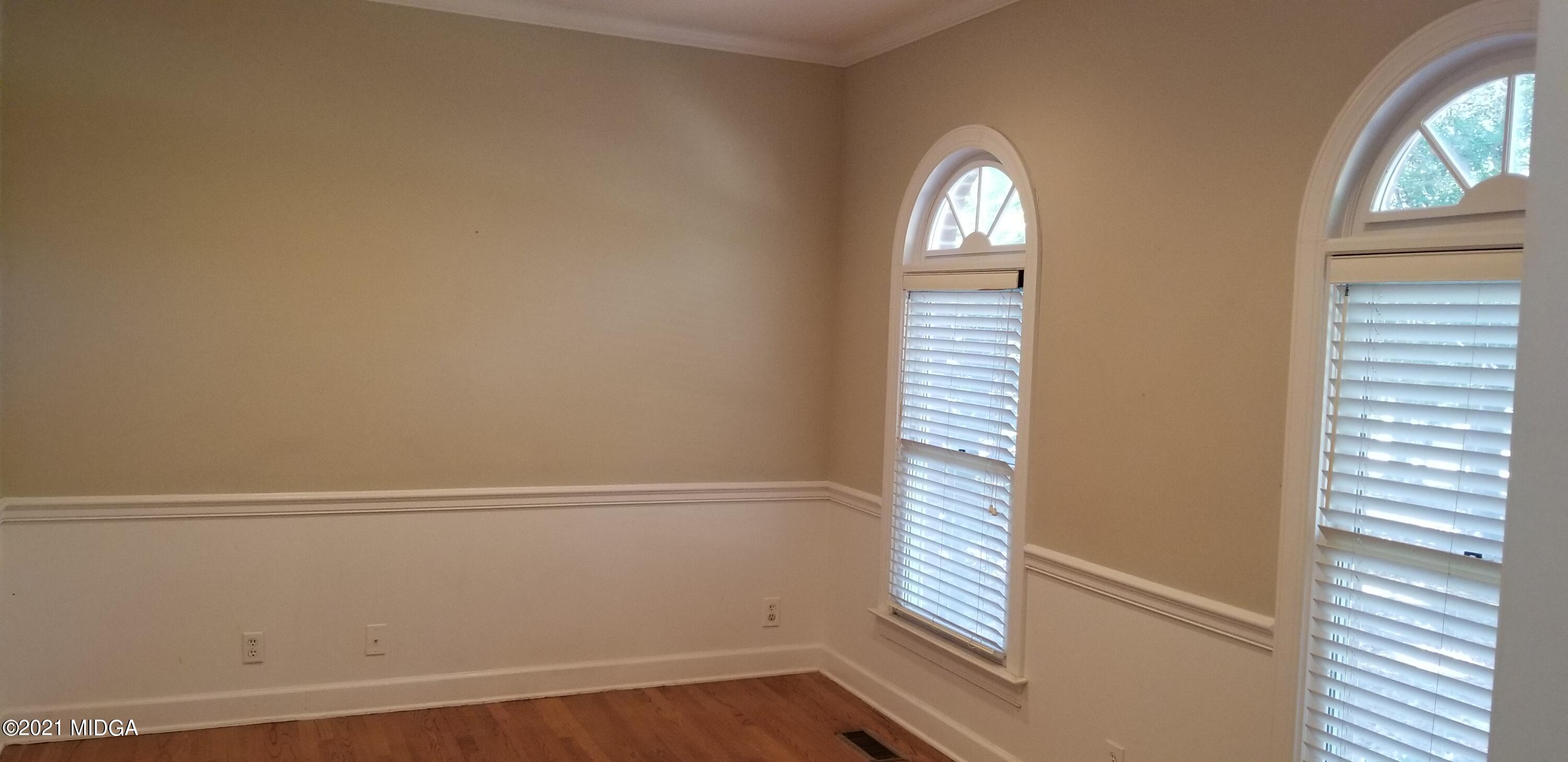 208 Gates Road Lizella, GA 31052 - Photo 6 of 55 20211027_135231