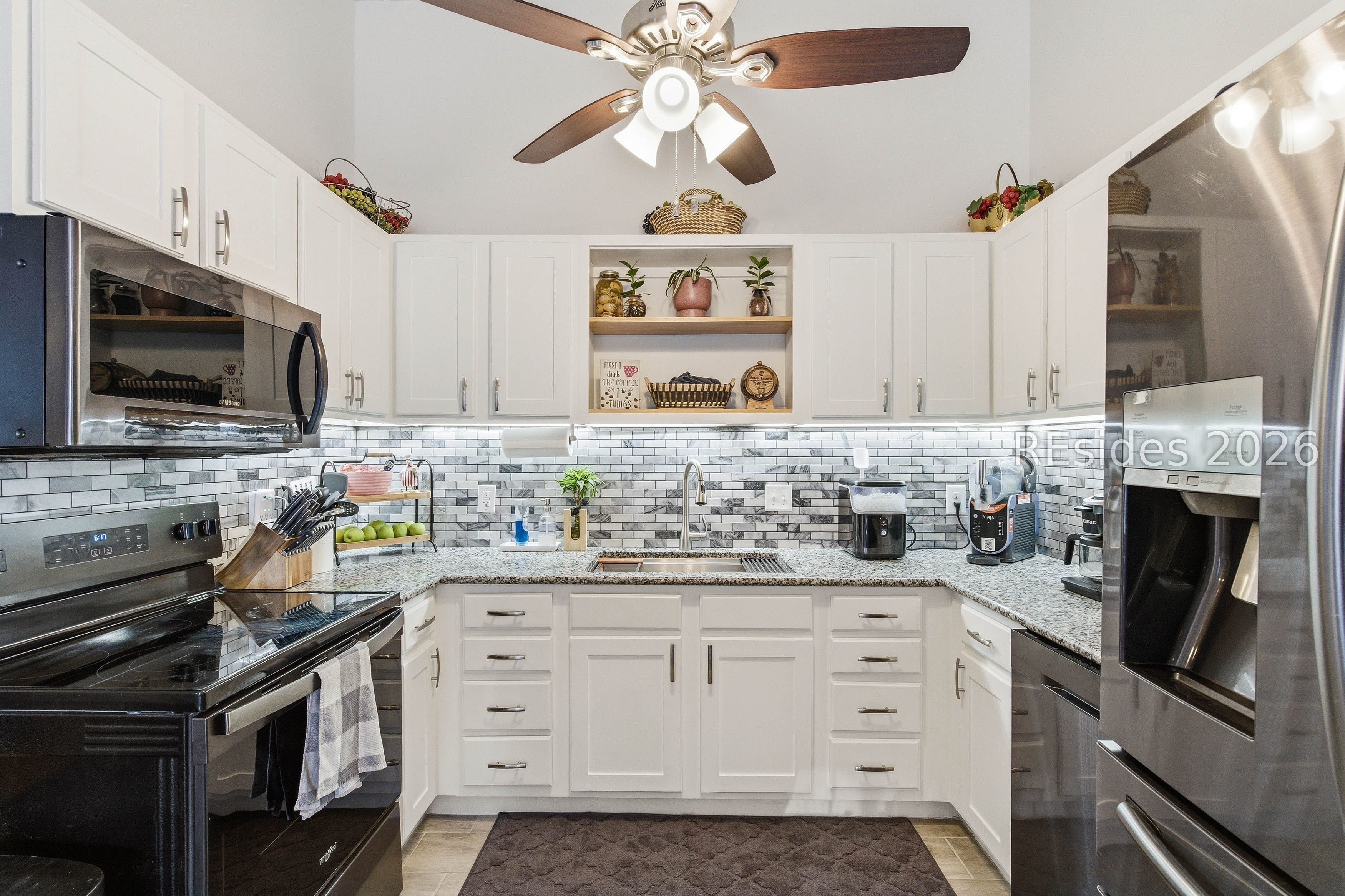 212 Middle Road Beaufort, SC 29907 - Photo 12 of 36
