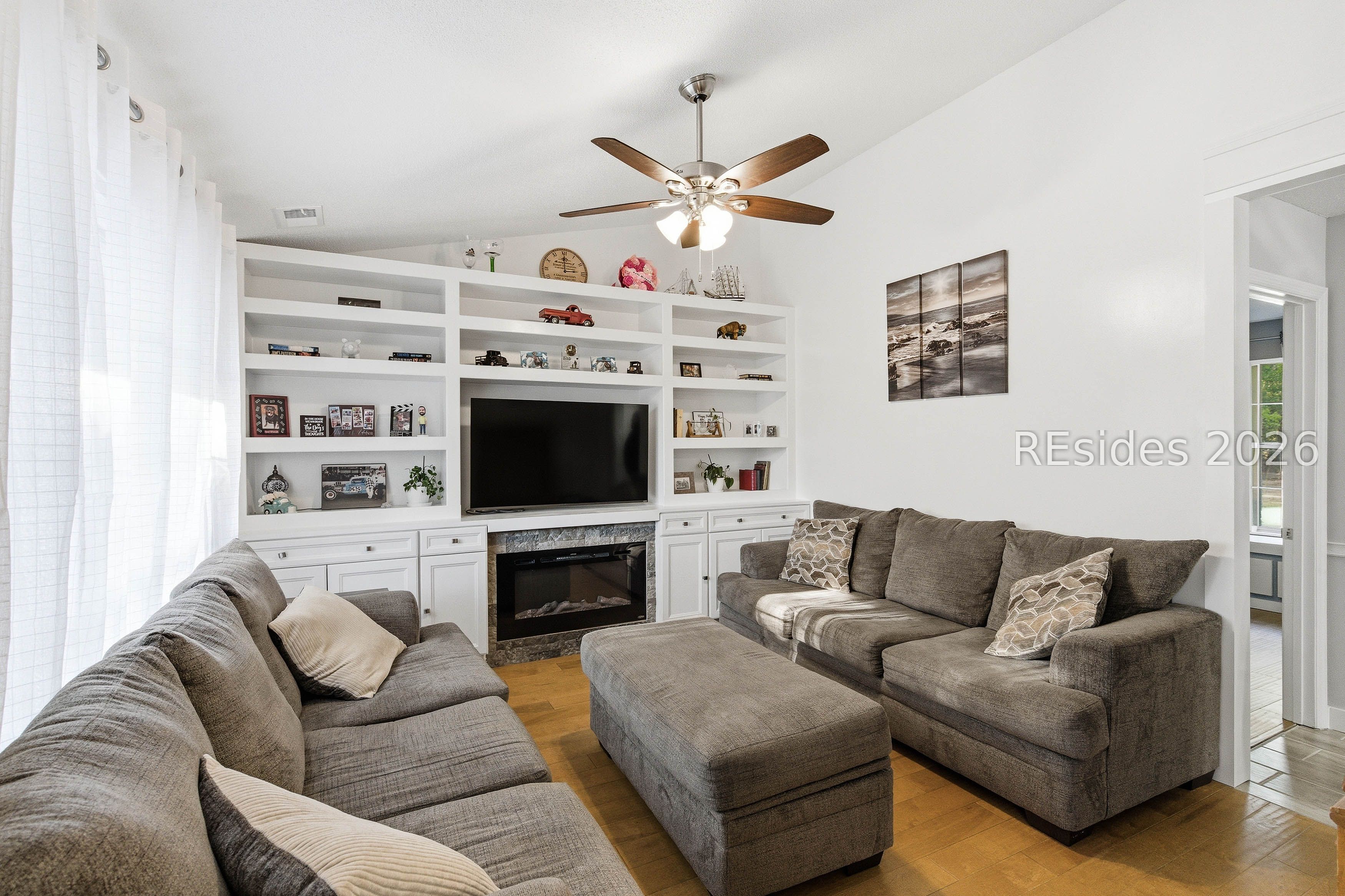 212 Middle Road Beaufort, SC 29907 - Photo 5 of 36