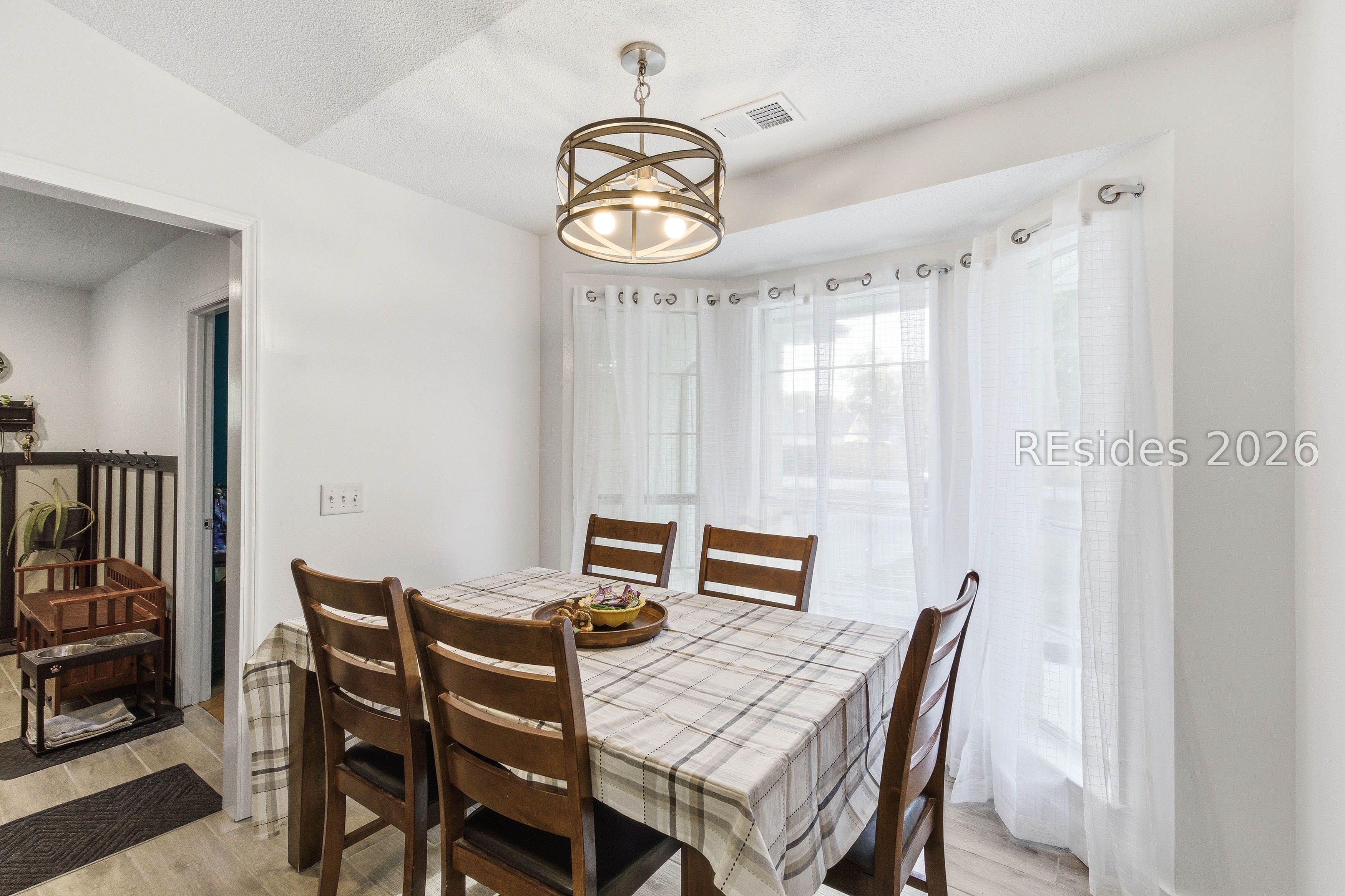 212 Middle Road Beaufort, SC 29907 - Photo 9 of 36