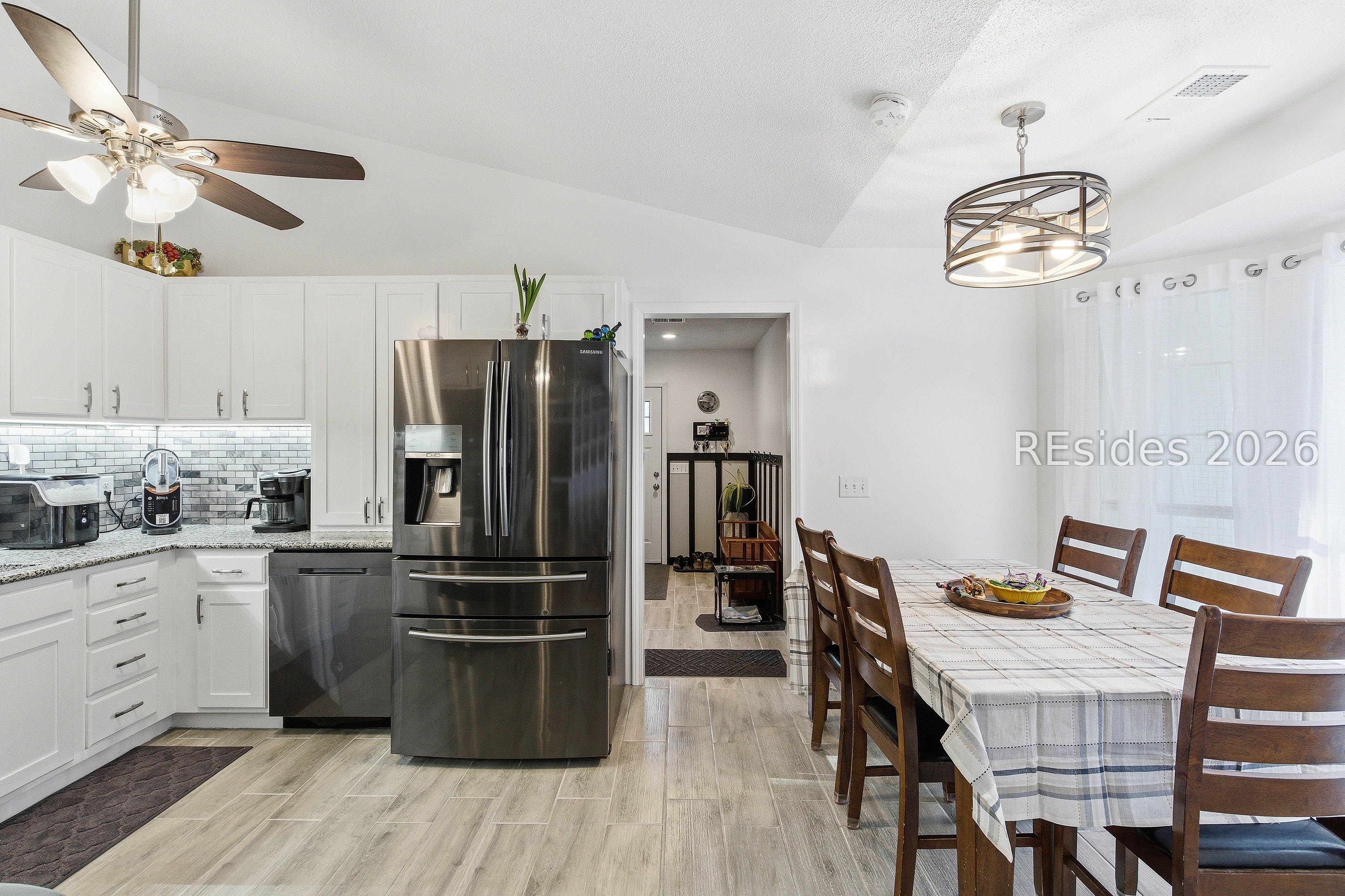212 Middle Road Beaufort, SC 29907 - Photo 10 of 36