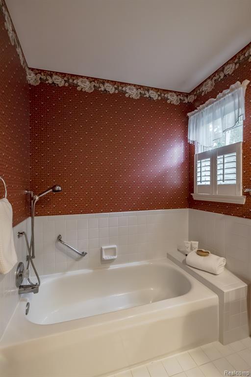 6580 Summit Ridge Clarkston, MI 48346 - Photo 23 of 54