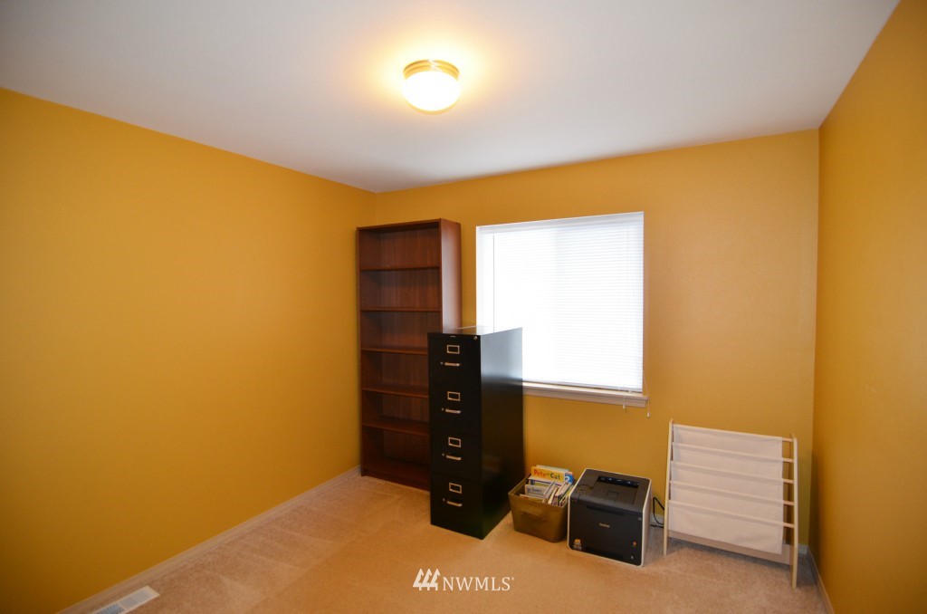 3921 152nd Place Southeast Bothell, WA 98012 - Photo 6 of 15