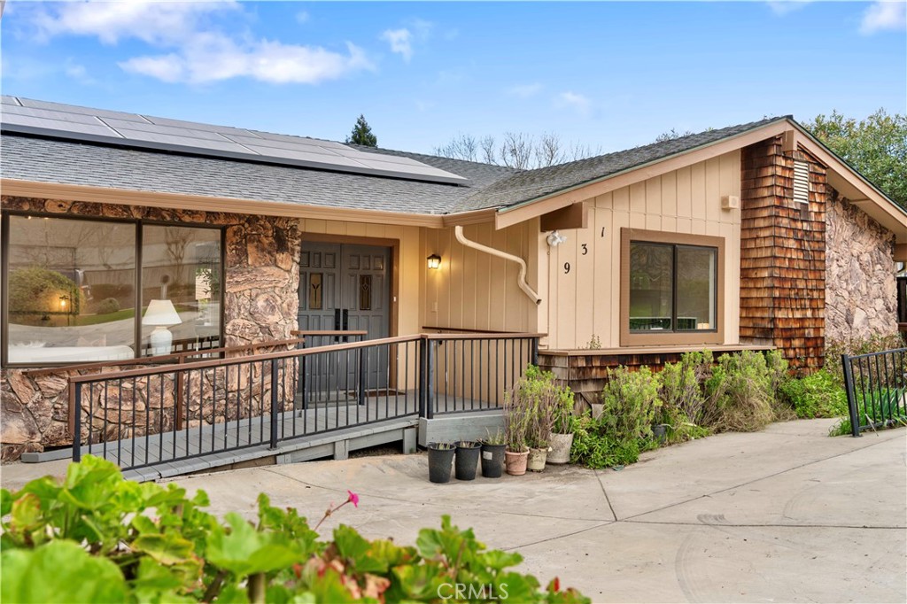931 Camino Ramon Danville, CA 94526 - Photo 3 of 67 a view of a house with wooden floor