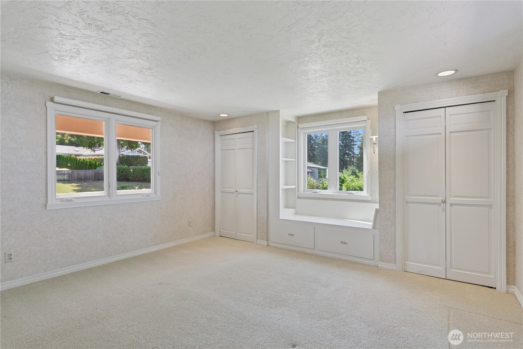 18306 Ridgefield Road Northwest Shoreline, WA 98177 - Photo 25 of 40 Gallery Image 25
